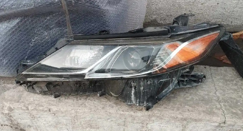 Фары от Toyota Camry